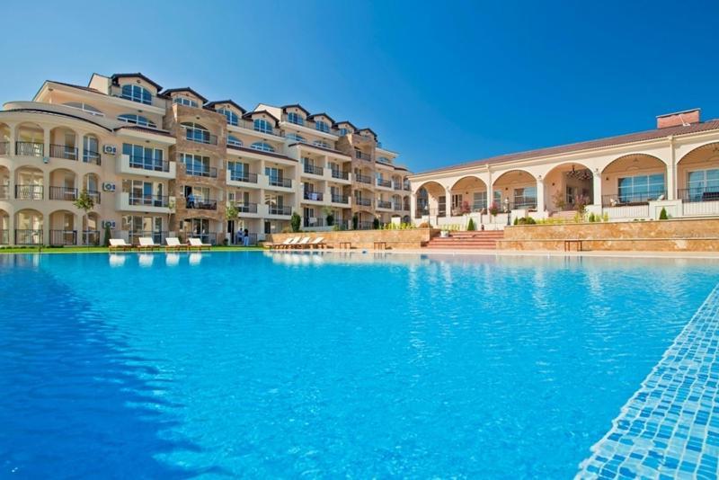 Captain'S Island Deluxe Chernomorets Exterior foto